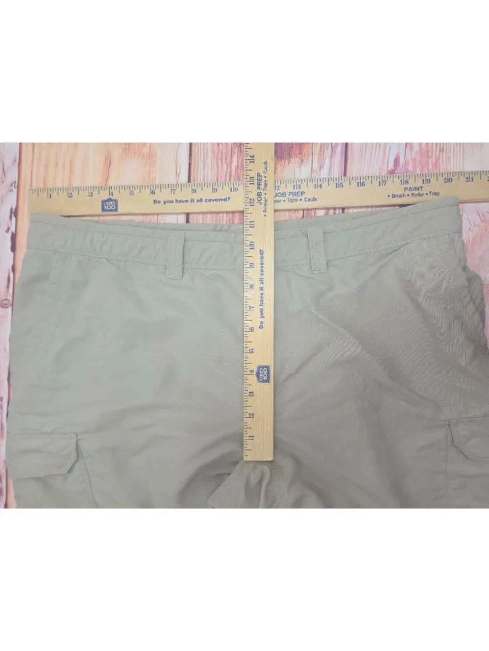 The North Face Mens Khaki Cargo Shorts 40
